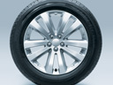 17-inch Aluminum Alloy Wheels Double- spoke Design